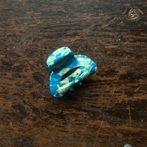 Milky Marble Small Claw Clip - Blue
