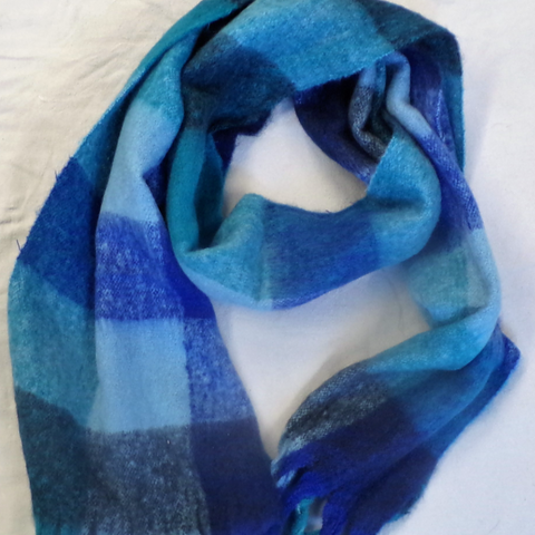Super Soft and Cosy Check Scarf - Blue & Light Blue