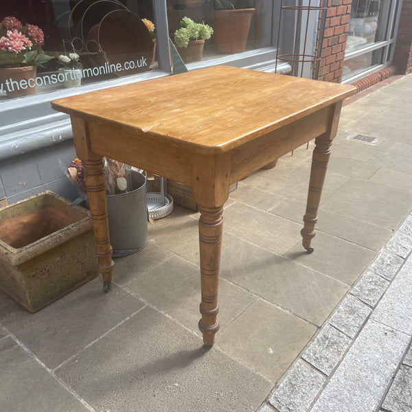 Antique Pine Kitchen Table
