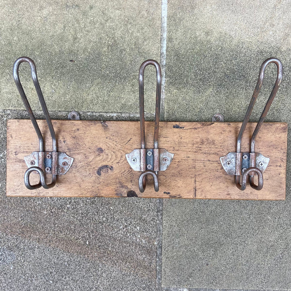 Set Of 3 Metal Hooks