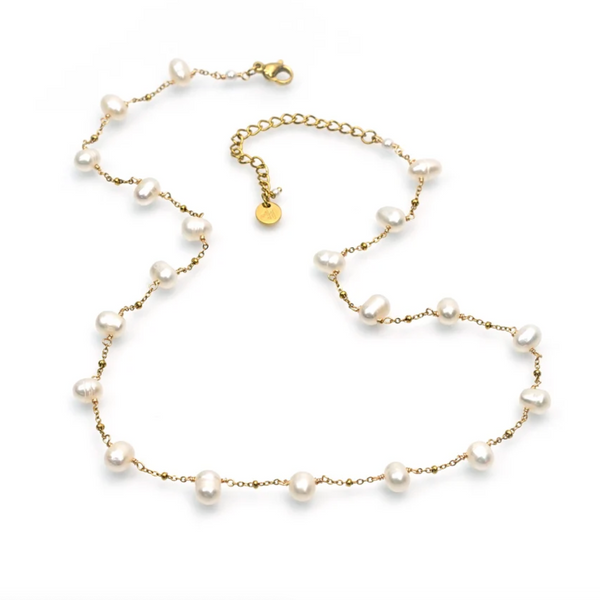 Annabella Moore Handcrafted Gemstone Necklace with 18K gold plating and pearls 