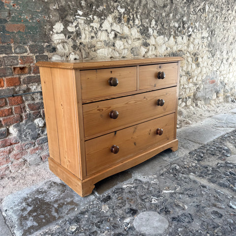 files/Antique_Pine_Chest_of_Drawers_1.jpg