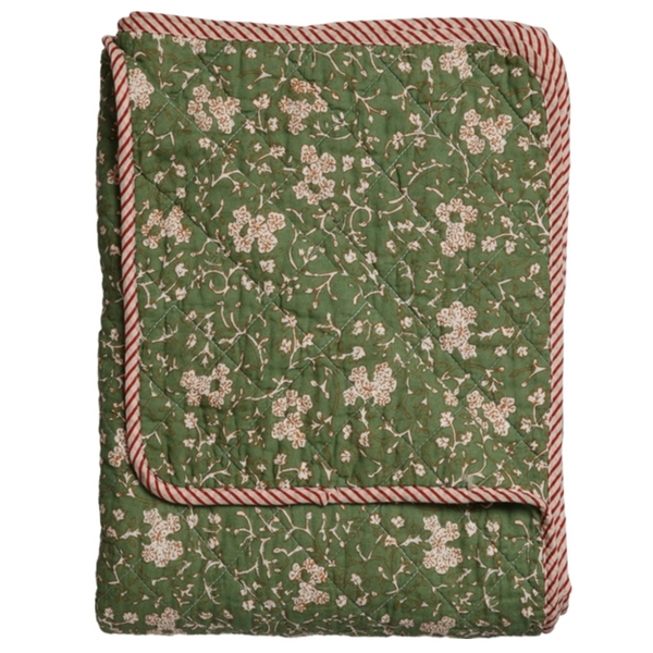 Au Maison Green Small Flowered Ethnic Quilt