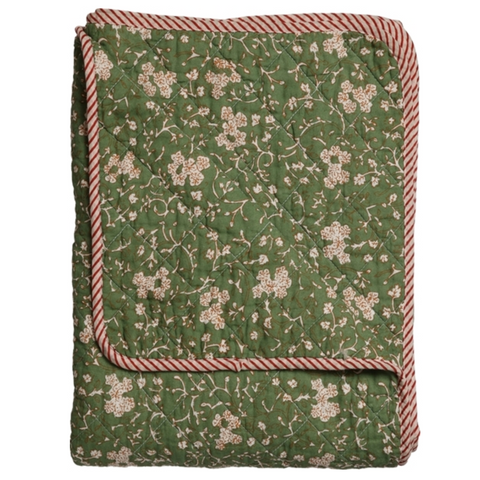 Au Maison Green Small Flowered Ethnic Quilt