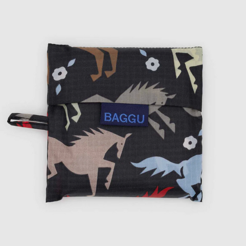 files/Baggu_Reusable_Recyclable_Standard_Bag_-_Horse_Cut-Outs_packed.png