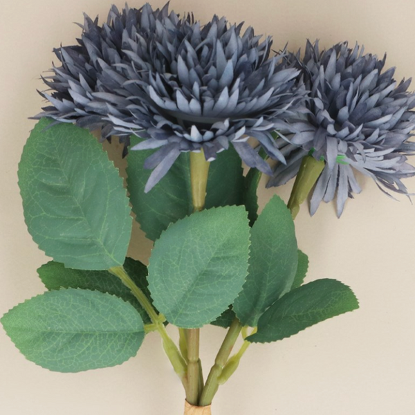 Blue Mini Dahlia Pick 