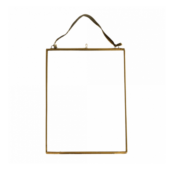 Brass Hanging Frame Portrait 15 x 20cm