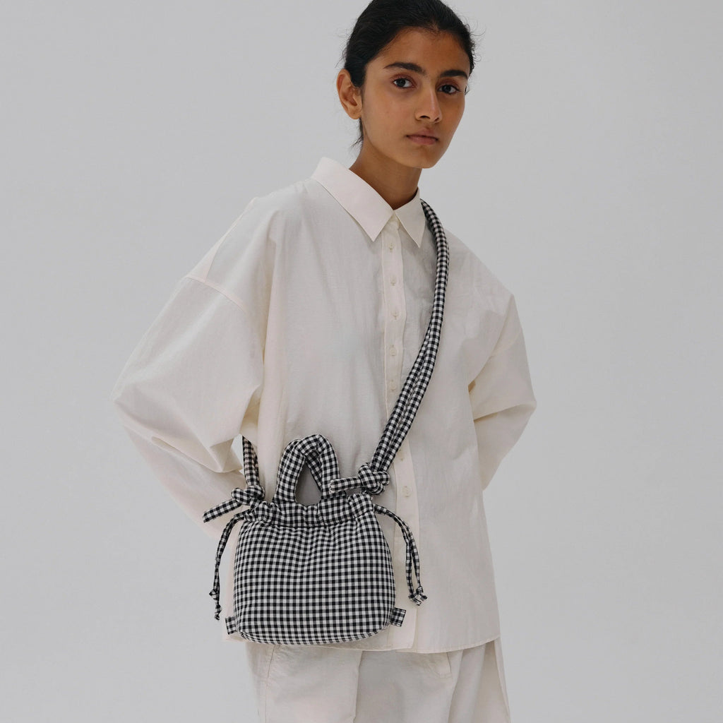 Olend Micro Ona Soft Bag - Vichy black – The Consortium Olend Micro Ona Soft Bag - Vichy black – The Consortium