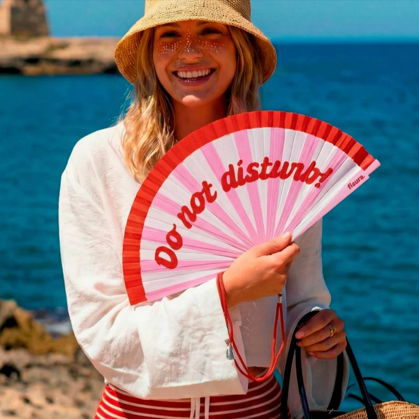 Fisura Handheld Fan- "Do Not Disturb" style