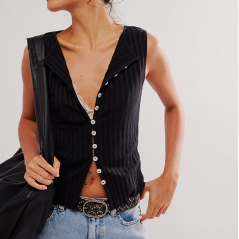 files/Free_People_Tilly_Vest_Black.png