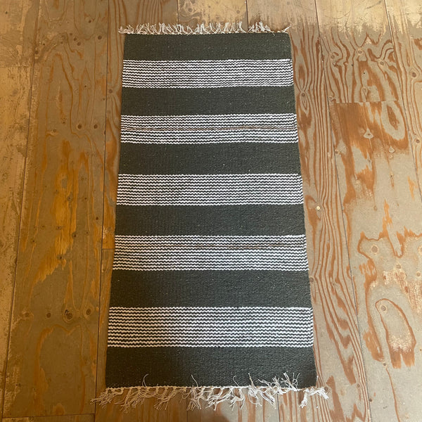 Kingri Stripe Rugs
