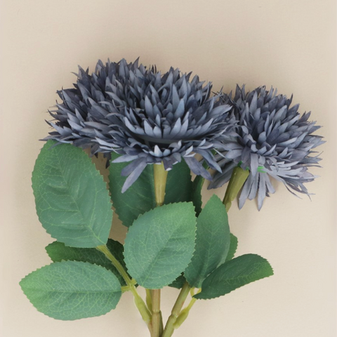 files/Gisela_Graham_Blue_Mini_Dahlia_Bunch_of_3_Close_up.png