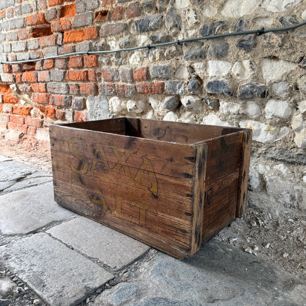 Vintage Saxa Salt Box