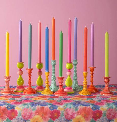 files/Ian_Snow_Dawn_til_Dusk_Set_of_Twelve_Dinner_Candles_in_holders.png