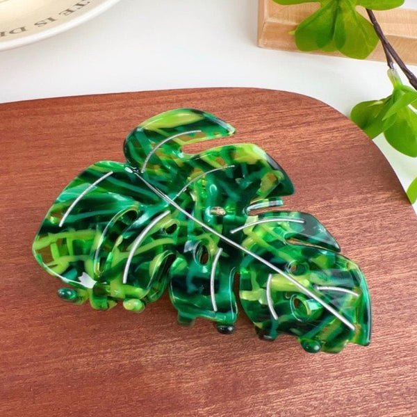 Palm Leaf Claw Clip In Green Marble