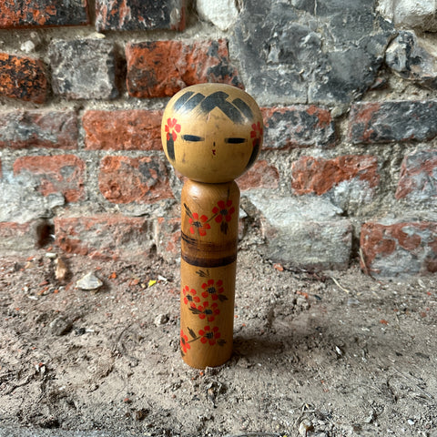 files/Japanese_Kokeshi_Doll_Flower_Print_front_view.jpg