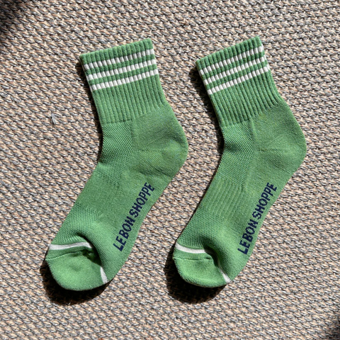 files/Le_Bon_Shoppe_Girlfriend_Socks_-_Avocado_1.png