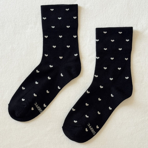 files/Le_Bon_Shoppe_Heart_Sneaker_Socks_-_Black_Cream1.jpg