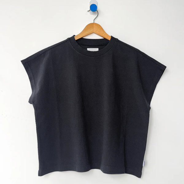 Le Bon Shoppe Jeanne Tee - Dark Slate