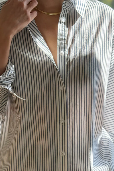 Le Bon Shoppe Owen Short - Denim Stripe On White Close
