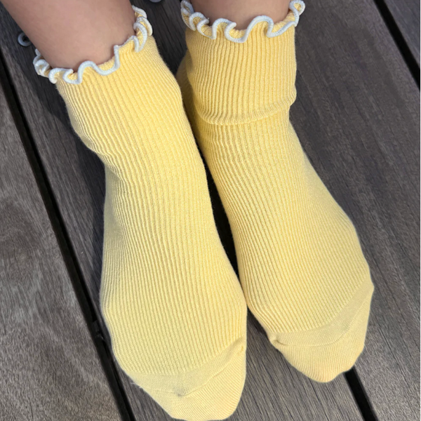 Le Bon Shoppe The Petite Ruffled Modal Socks - Butter / Baby Blue