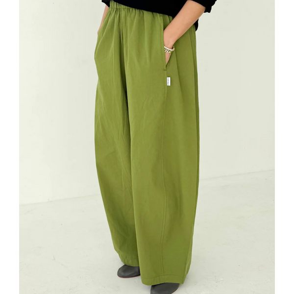 Le Bonne Shoppe Parachute Pants - artichoke .