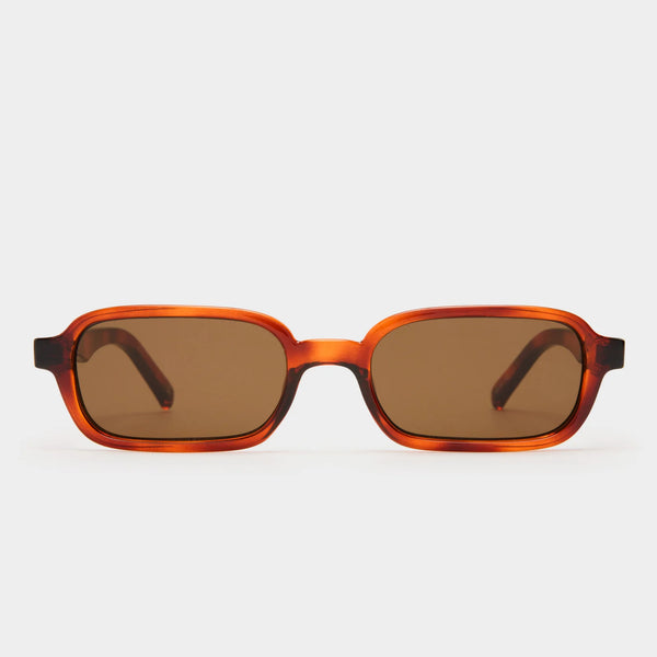 Le Specs Pilferer Sunglasses - Toffee Tort front on
