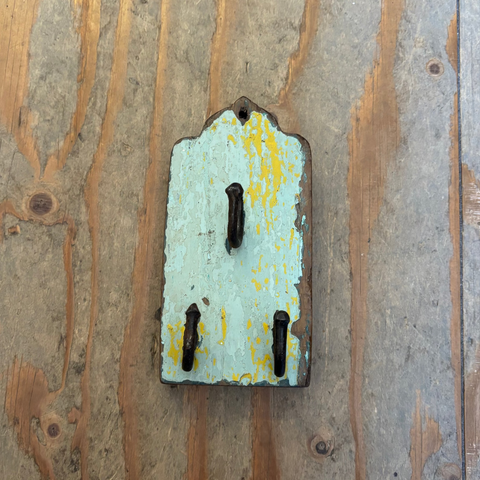 files/Light_Green_Mini_key_Hook_with_3_Hooks.heic