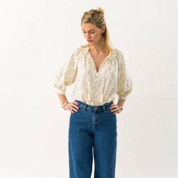  Lollys Laundry Alvi Blouse styled