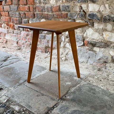 files/Mid_Century_Side_Table.jpg
