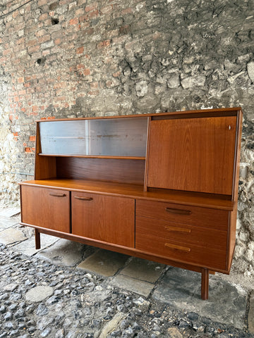 files/Mid_Century_Teak_Sideboard_Side.jpg
