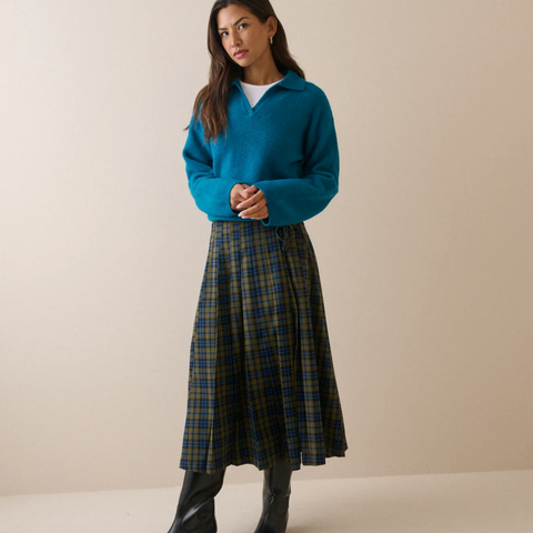 files/Nobody_s_Child_Pleated_Midi_Kilt_-_Blue.png