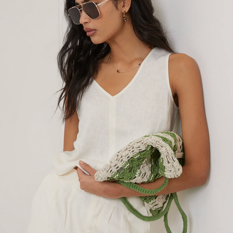 files/Nobody_s_Child_White_Linen-Blend_V-Neck_Cropped_Top.png