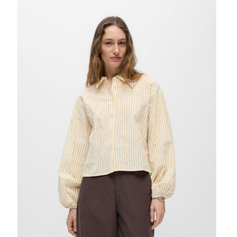 files/Object_Adriana_Long_Sleeve_Shirt_Model.png