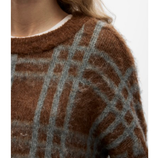 Object Pipsy Pullover Close