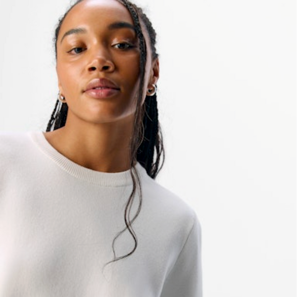 Object Reynard Pullover - Cloud Dancer Close