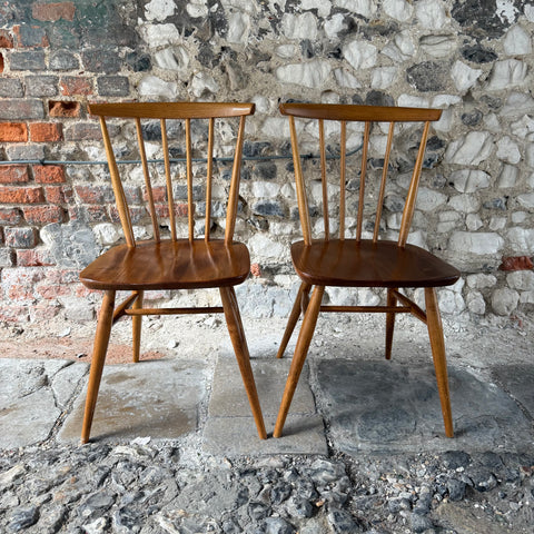 files/Pair_of_Mid_Century_Ercol_Dining_Chairs.jpg