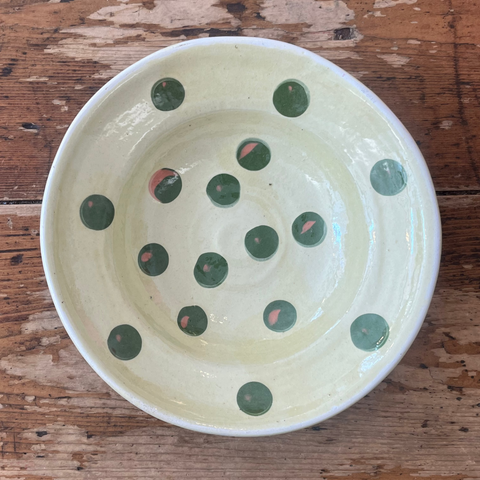 files/Polka_Dot_Handmade_Ceramic_Bowls_-_green.heic