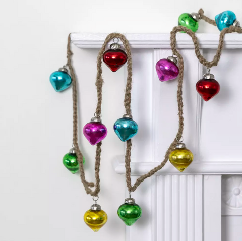 files/Rainbow_Bauble_Garland.png