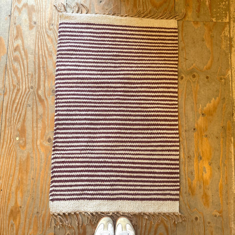 files/Red_Natural_Striped_Rug_60_x_90_cm_Full.jpg