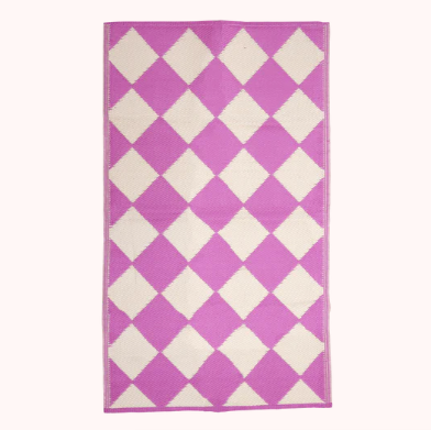 Recycled Plastic Carpet - Soft Pink Harlequin