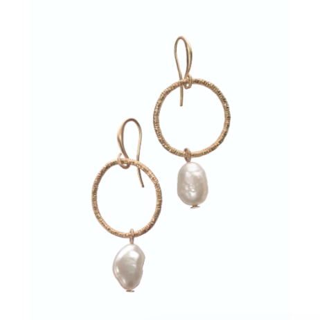 Hot Tomato Pearl Captured on Hoop - Matte Gold/Cream