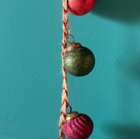 Garland - 20 Small Frosted Baubles