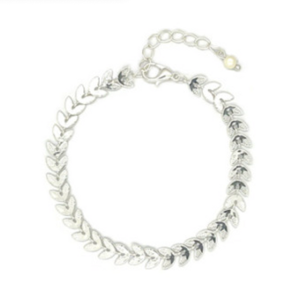 Isles & Stars Hand Made Leaf Chains With Small Pearl Bracelet