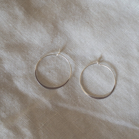 Roake Marianne Minimal Hoop Earrings - Silver