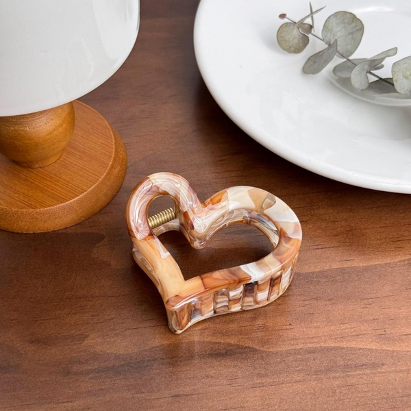 Open Heart Claw Clip - Caramel Marble