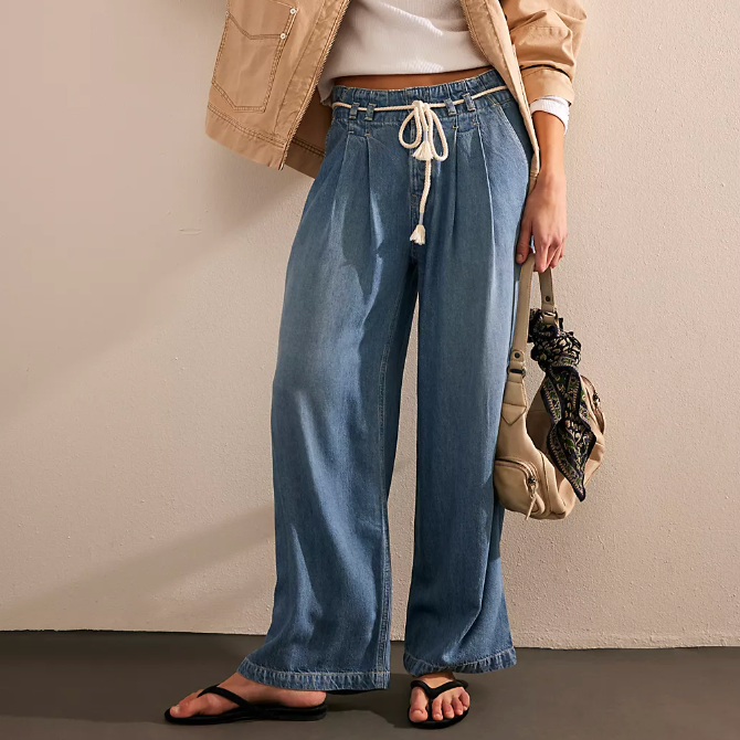 Free People Dakota Cinched Pull-On Jeans - Vine