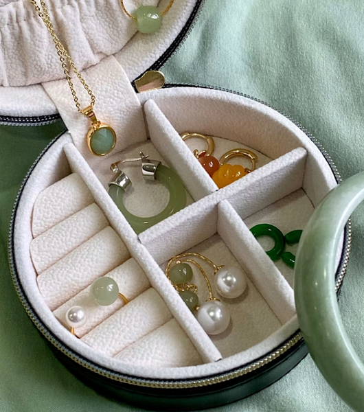 Velvet Round Jewellery Case