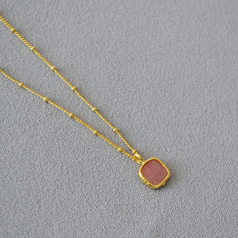 White Leaf - Natural Stone Pendant Necklace In Opal & Gold