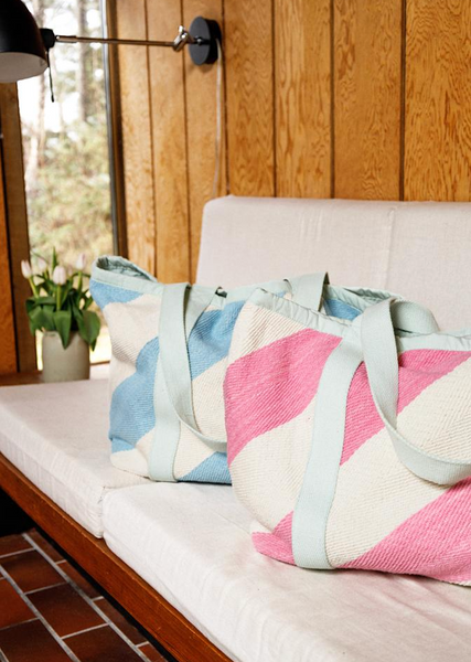 Black Colour XL Tote Bag - Blue